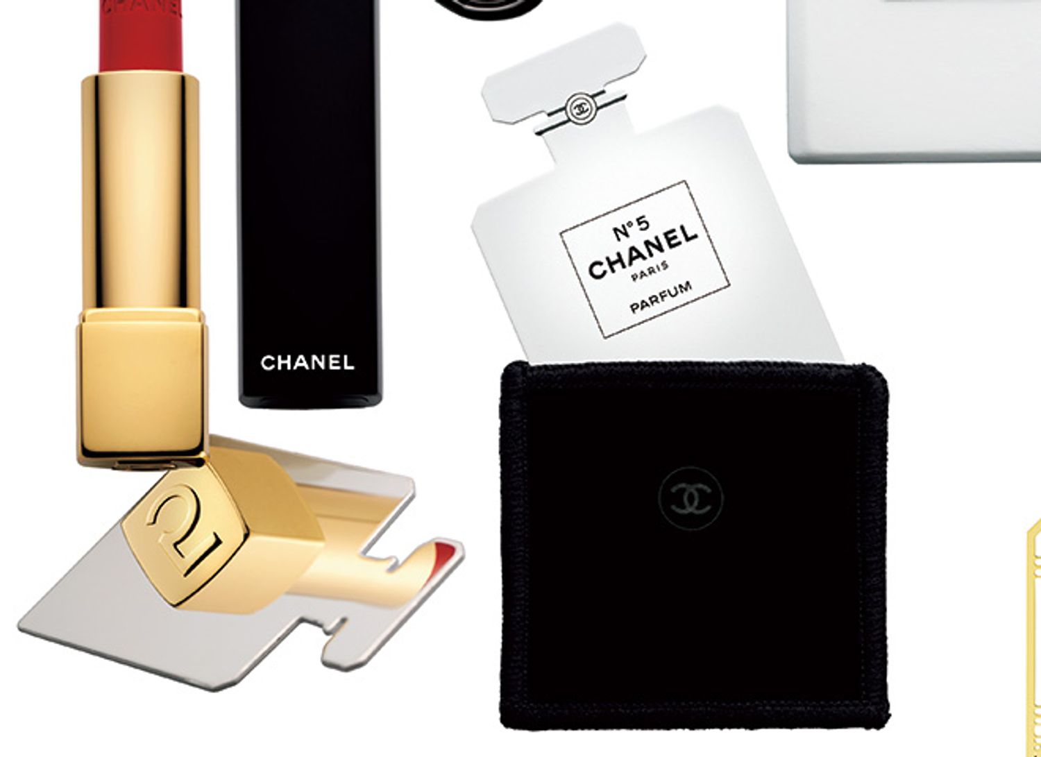 裏面が鏡になっています。ポーチに入るコンパクトサイズ。N°5 ミラー