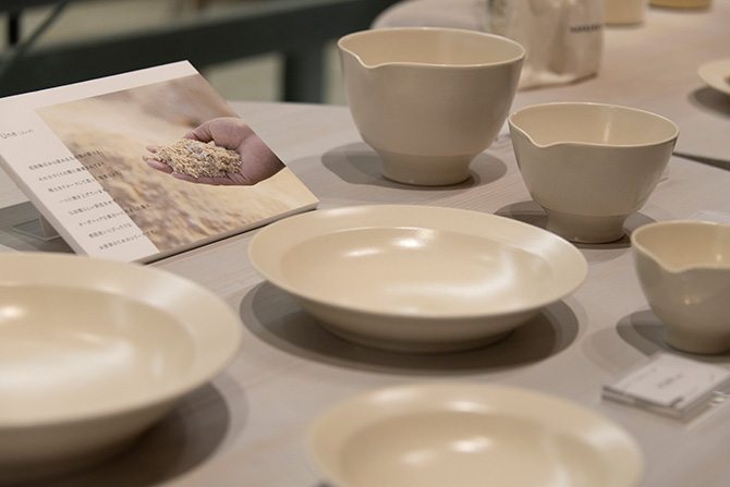 九谷焼を「石」から見てみると……。石川県小松市で出会った“新しいクタニ”