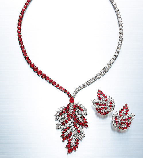 ハリー・ウィンストン」のセンスを物語る、ルビーとダイヤモンドの