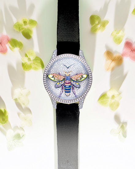 ディオ−ルオムニット黒蜂刺繍美品専用 ディオ−ルオムニット黒蜂刺繍美品専用