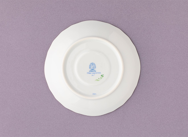 CRESTIPS 石井逸郎 プレート スミレ 直径 約19.5cm 植物 花 CRESTIPS 石井逸郎 プレート スミレ 直径 約19.5cm 植物 花