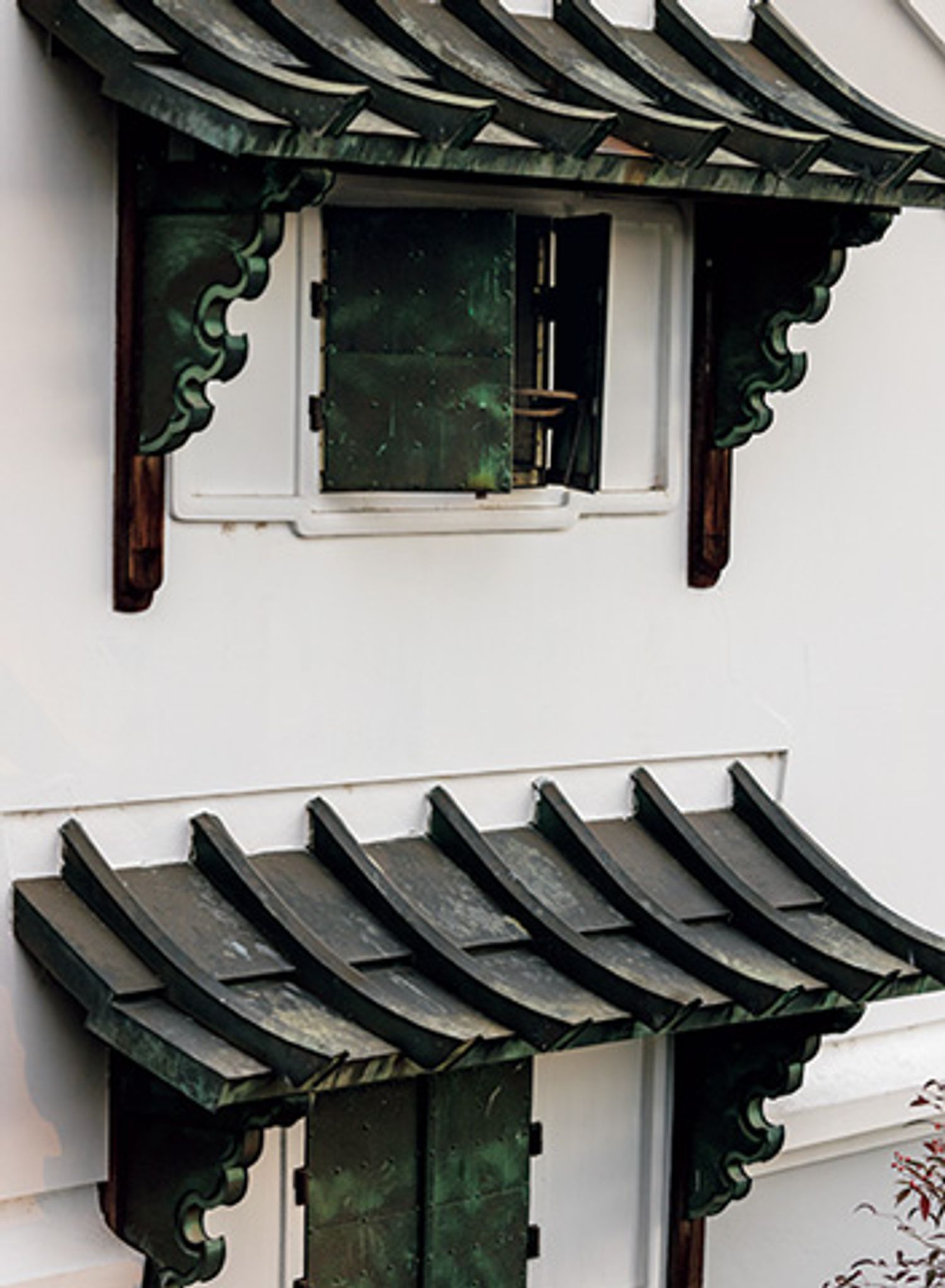 蔵元の古文書が収められた蔵。現在は宿泊棟に。