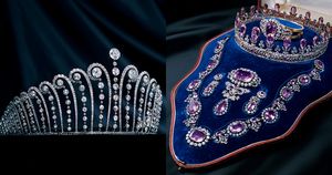パリュールとティアラ。王侯貴族しか作らない、使わないとされるジュエリーとは