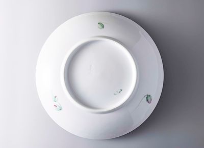 作品（3）大皿「芥子」裏面 ※その他の大皿には裏面の絵はありません。