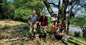 今森光彦さん、農家になる。春を知らせる桜と私