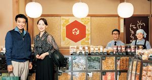 中山秀征さん・白城あやかさんご夫妻と、家庭画報お墨付きの美味名店へ