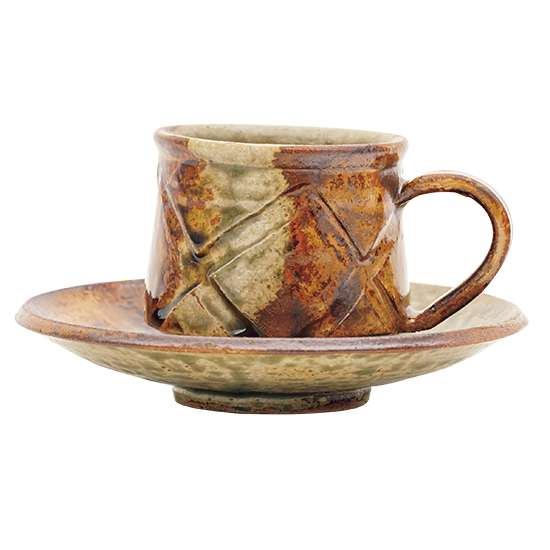 自由でユニークな作品が多数。温もりあふれる手仕事の工芸品に出会う