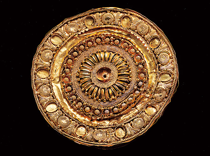 アルビオンアート・コレクションに学ぶジュエリーの真髄。古代の驚く