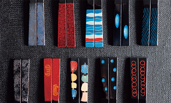 手触りと口当たりのよさが魅力。香川の五技法が繊細にあしらわれた竹の箸