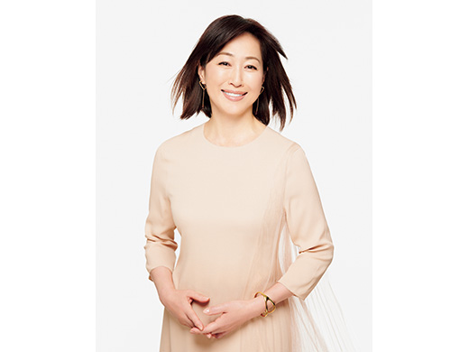 シスレーのロングセラー美容乳液が進化！高島礼子さんの感想は？