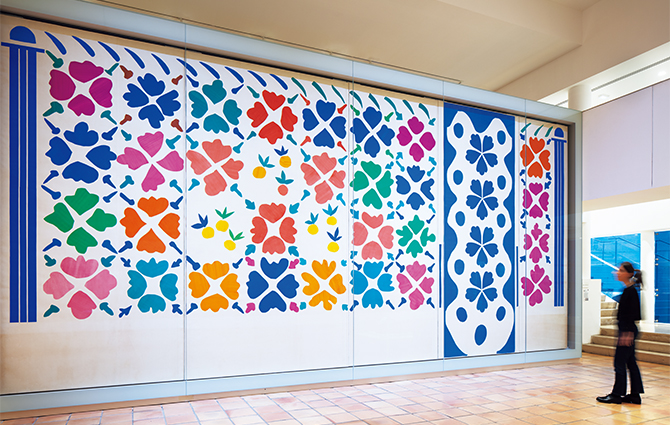 アンリマティス【Large Decoration with Masks】