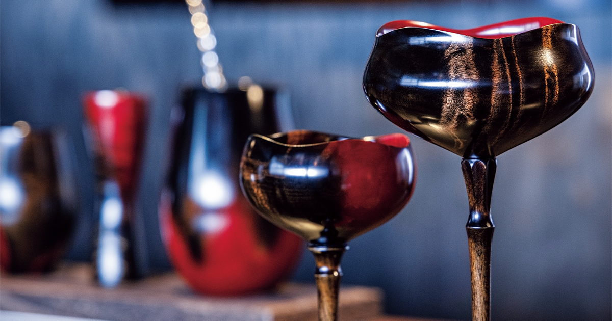 加賀の古民家カフェギャラリーで、木地師・田中瑛子さんの仕事を見る