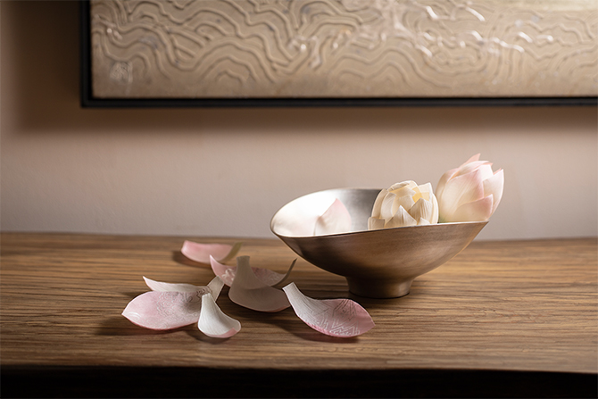 連載・季節の賞翫（しょうがん）飾り花 お盆──真心を込めた荘厳の散華