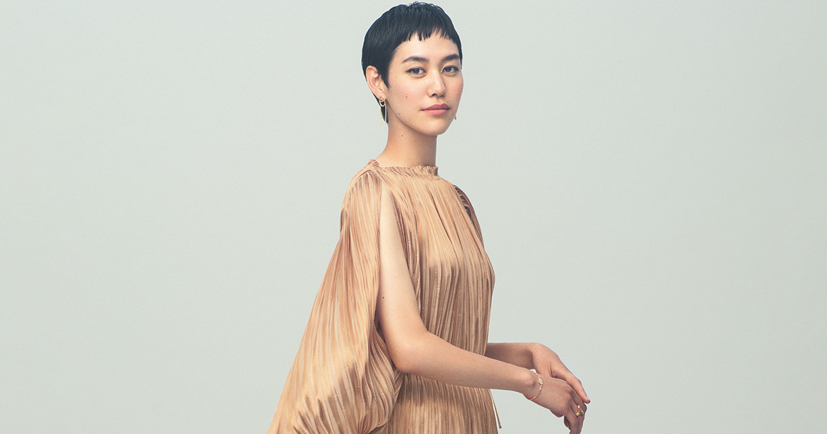 HERMESエルメス ドレブックル ツイルレーヌパネルドレス 超素敵 無理のない肌見せでドレスアップを楽しめる「エルメス」のドレス