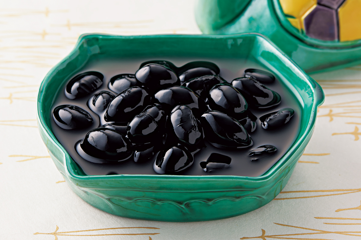 ふっくらつややかな「黒豆」の作り方。木乃婦主人・髙橋拓児さんの