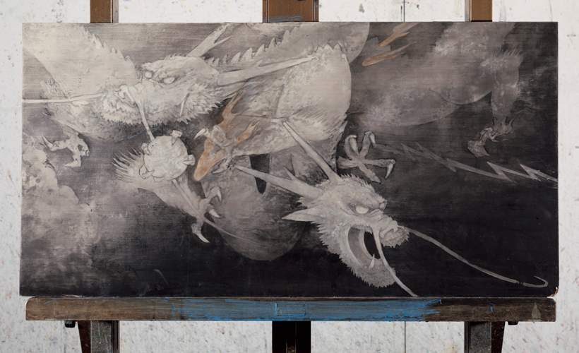 手塚雄二・龍を描く 第2回】6×12メートルの天井板に直接描くという冒険