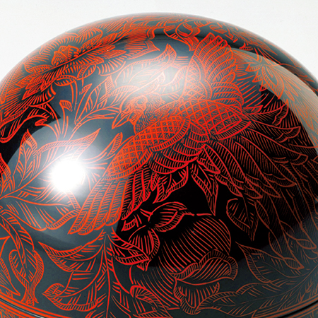 匂いたつ香水箱 唯一無二の美〔香川漆芸 × アンリ・ジャック〕日本と