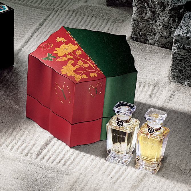 匂いたつ香水箱 唯一無二の美〔香川漆芸 × アンリ・ジャック〕日本と