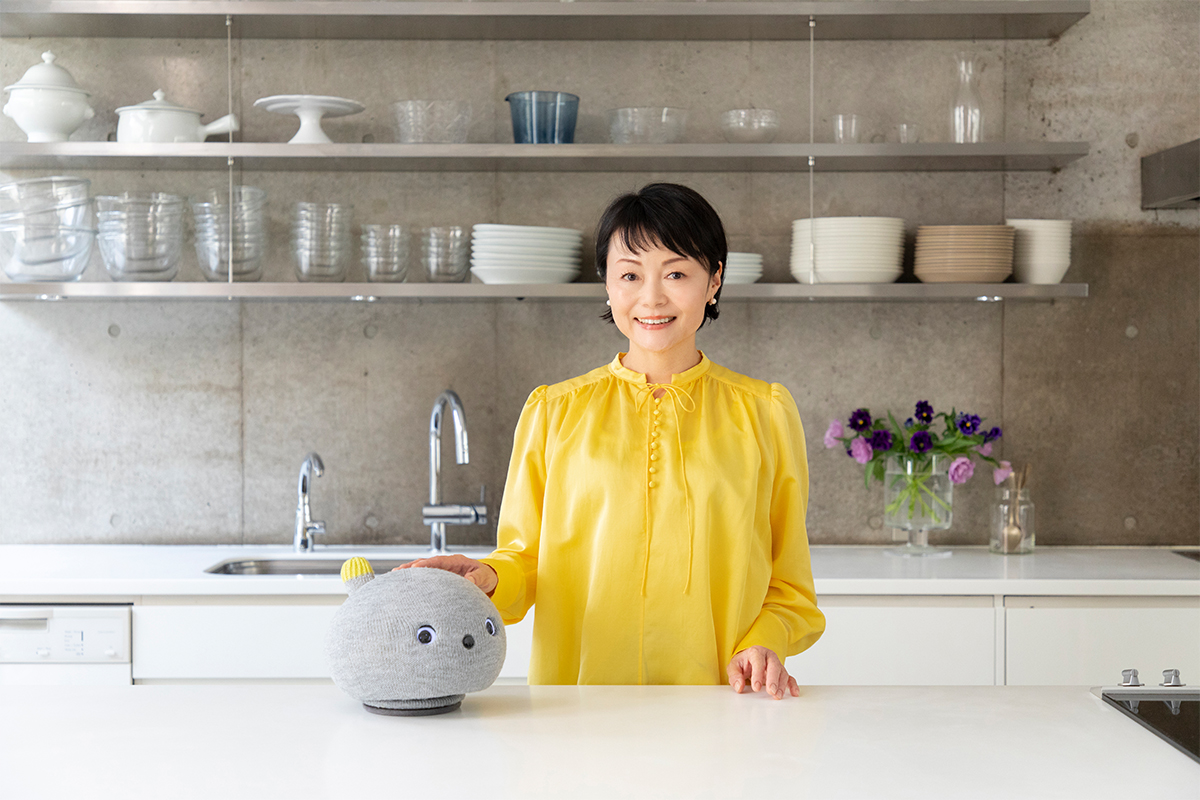 パナソニック］笑顔が増えて、心も優しく。藤井恵さんとNICOBO（ニコボ