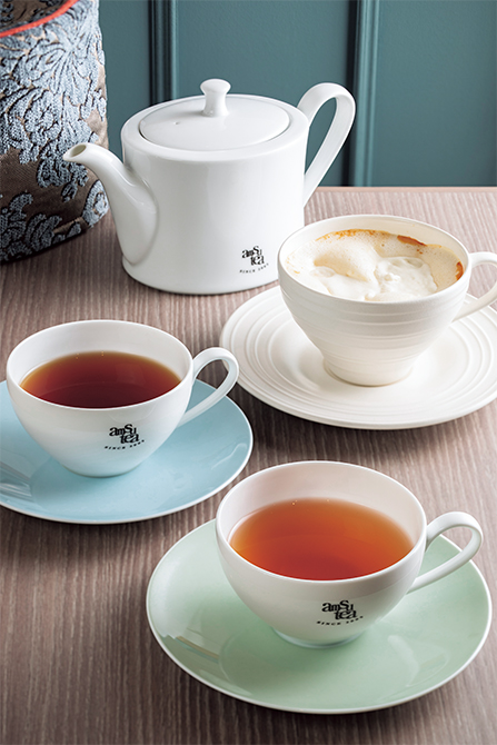 フレッシュで香り高い紅茶に出合える専門店「amsu tea house