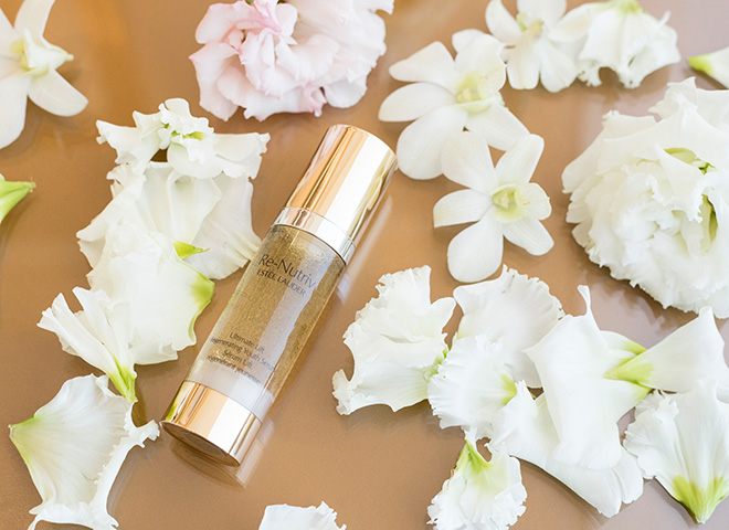 美しい女性の「気品」とは。ミセス エスティ ローダーに学ぶ美の格言