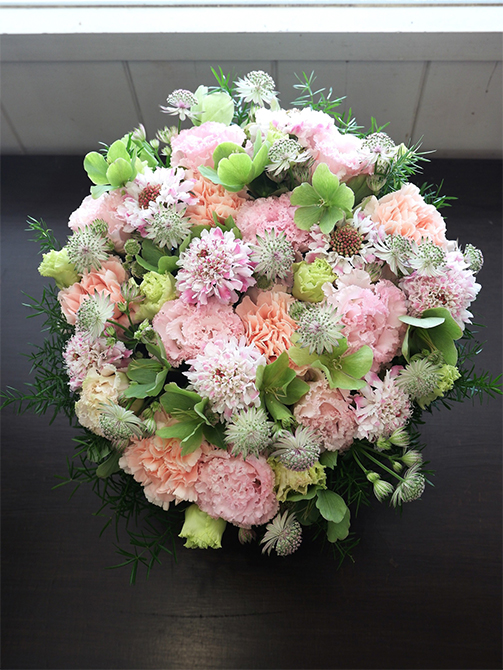 わっ、素敵！”2024年の新しい花、注目の花で束ねる「母の日」の贈り花