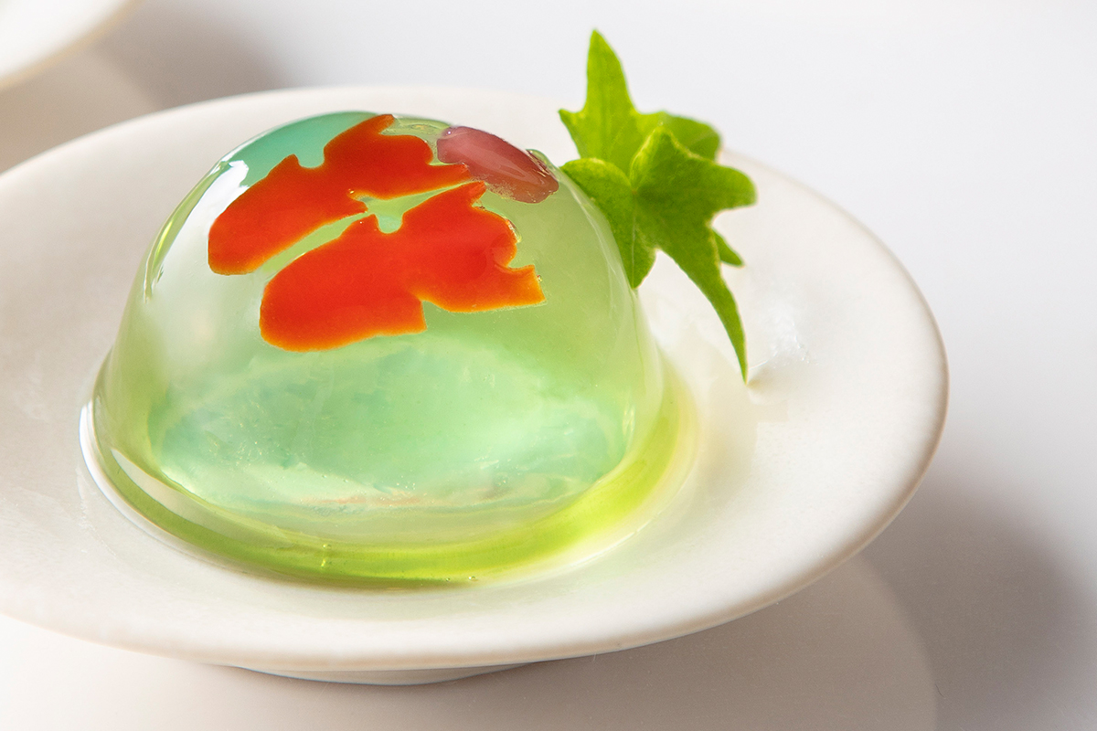 源吉兆庵　粋甘粛 赤あん 8個 ＆千功成 大吟醸 袋吊り720ml 2本 干柿の豊かな甘みと、なめらかな自社製あんがよく合う一品「粋