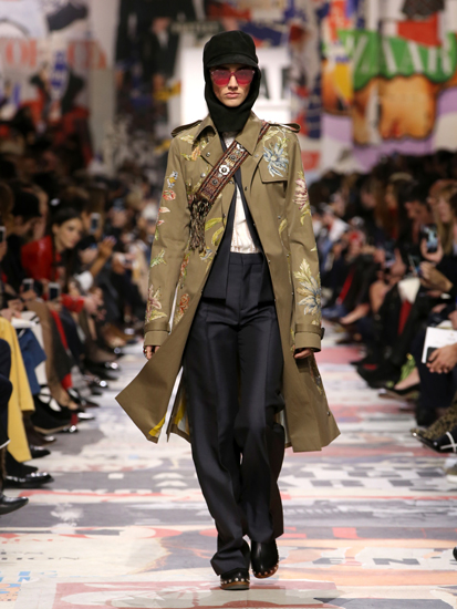 Dior アーカイブ　オールドディオール　エンブロイダリーベスト Dior アーカイブ オールドディオール エンブロイダリーベスト