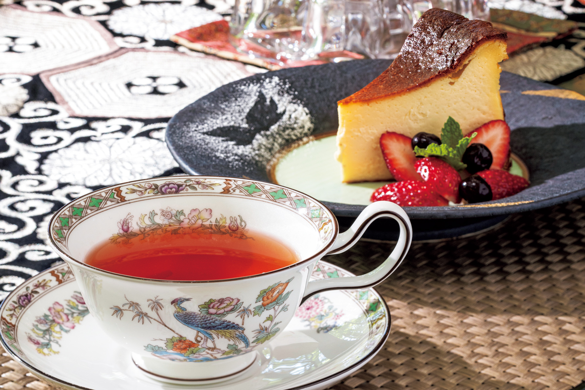 芸術を楽しむ憩いのカフェ「アンティークミュージックカフェ