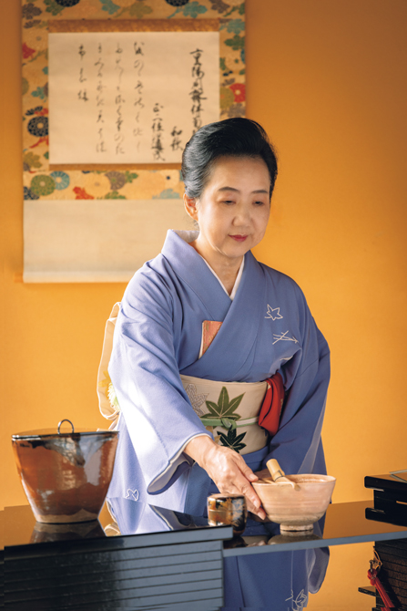 お菓子や道具立てに趣向を凝らして。『源氏物語』を茶の湯で愉しむ