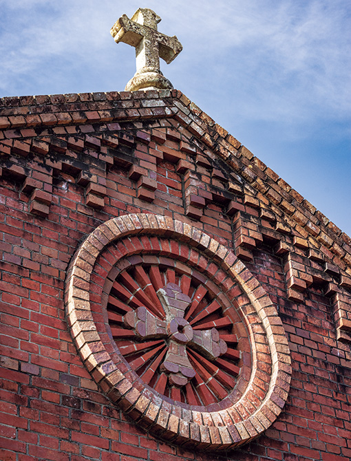 クリスマスに愛でる日本の名教会建築──キリシタンの聖地・長崎の