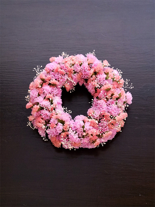 春の新しい門出を祝う。気持ちが伝わる「ピンクの花」のブーケ