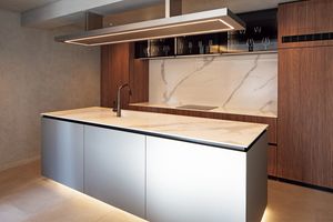 職人技が光るイタリアのオーダーキッチン「ミッテルクッチーネ」日本初のショールームがオープン