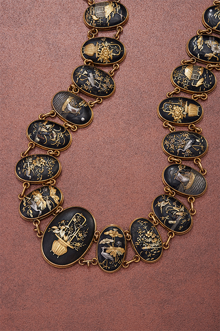 世界初公開の装飾品が36点！ 注目のエキシビション「赤銅：武士の装飾