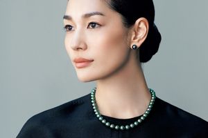 黒蝶真珠の代表格［タヒチパール］ 品格、美、心を真珠に託して