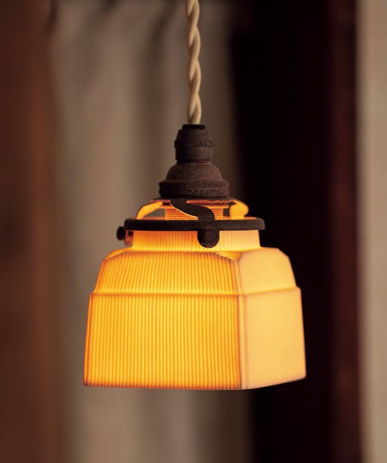 ニューヨークで人気の「Square SS」（直径80×高さ70ミリ）4万9500円。日本では公式HPでのみ購入可。