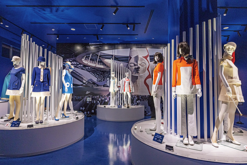 1970年大阪万博の熱気を体験！ 太陽の塔の内部を上る | 家庭画報.com