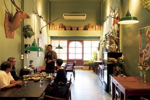 世界で活躍したシェフが作る祖母譲りのタイ家庭料理「チャーウィー」【タイ・チェンマイ最先端の美食レストラン2025】