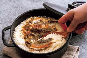 清流・長良川に戻る天然「おかえり鮎」の滋味深い味をお取り寄せで味わう