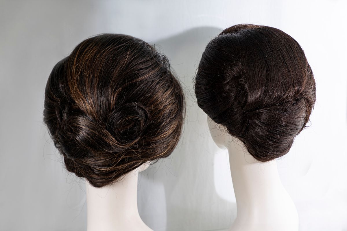 結い上げスタイルのウィッグは、和のお稽古に励む方など日常的にまとめ髪をする方におすすめ。ご相談しながらヘアスタイルを決めてオーダーできるのも嬉しいポイントです（30万円～）。