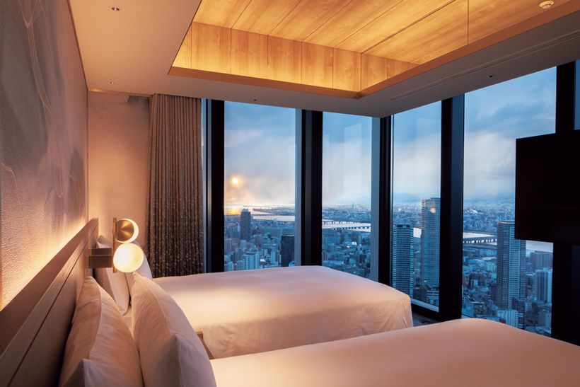 57平方メートルの客室「コーナー」は2面の眺望が人気のルームタイプ。