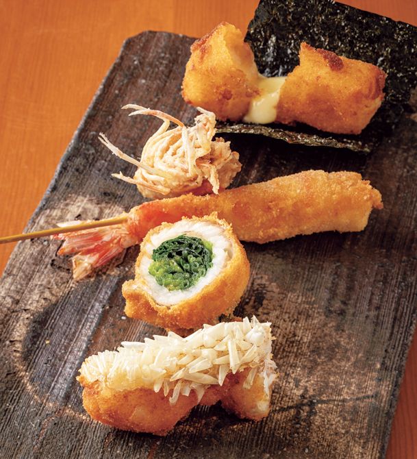 手前から、甘鯛のうろこ揚げ、三つ葉のきす巻き、才巻海老、のりで巻いて出すカチョカバロ揚げ。