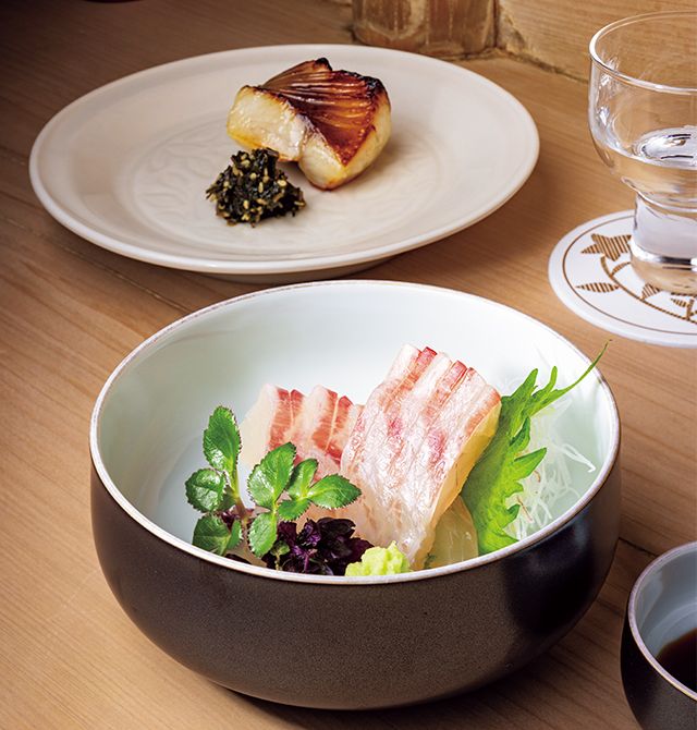 手前から、鯛のお造り、まながつおの味噌漬け。魚の7〜8割は「瀬戸内さかな」で、わさびは広島・吉和産。