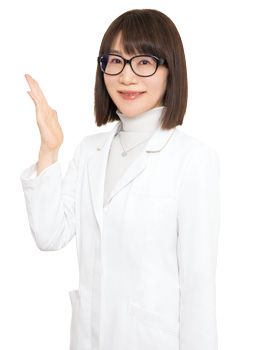 アトピー性皮膚炎や酒しゅさなどの治療経験から、皮膚科学的方法で治療に取り組む。美容漢方の第一人者。2018年に同クリニック開院。皮膚科専門医、漢方専門医、抗加齢専門医。