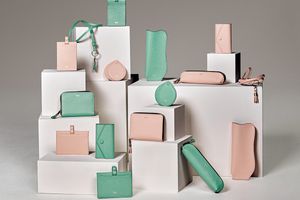 革小物ブランド「エポイ」が梅田店を移転オープン。人気シリーズの新色も先行販売中です