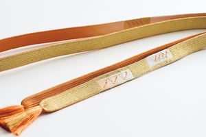 帯締めの表と裏の見分け方とは？使い方にルールはある？専門家に聞きました【きものの疑問に答えます】