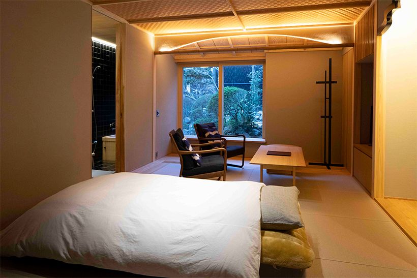 室町時代開創の宿坊「岸之坊」。現代的なしつらいに心安らぎます。