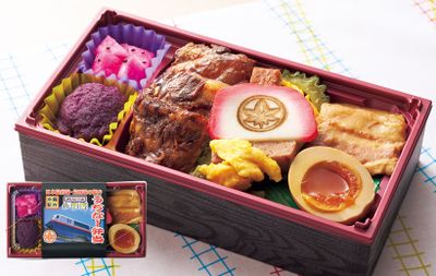 【沖縄県】モノレール沿線で出合う沖縄唯一の駅弁 小禄駅うちなー弁当