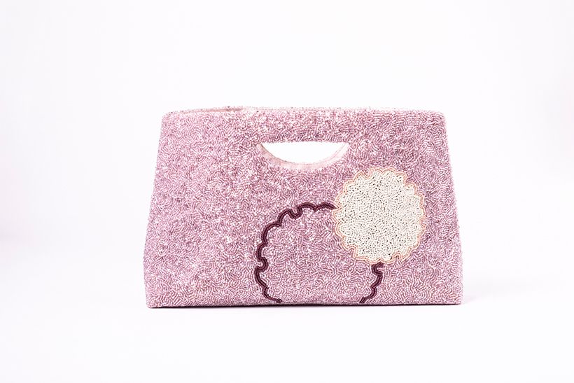 裏面には2つの雪輪をデザイン。