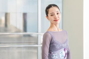 新国立劇場バレエ団プリンシパル・小野絢子さんに訊く、バレエ『不思議の国のアリス』の魅力と見どころ